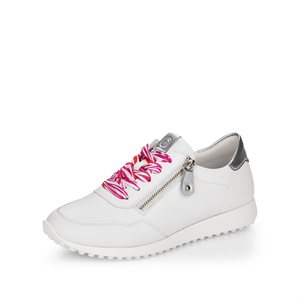 White laced Shoe D3101-80