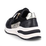Black laced shoe M6616-00