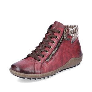 Red laced Bootie R1485-35